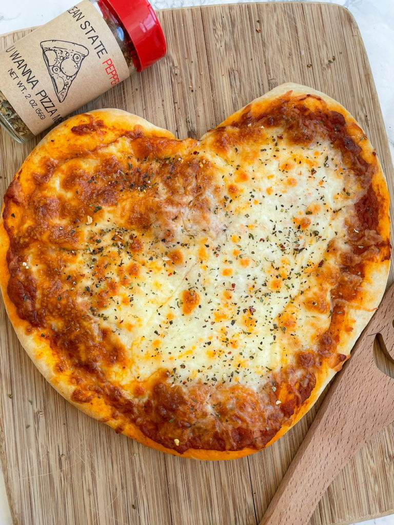 How to Make Heart Shaped Pizza