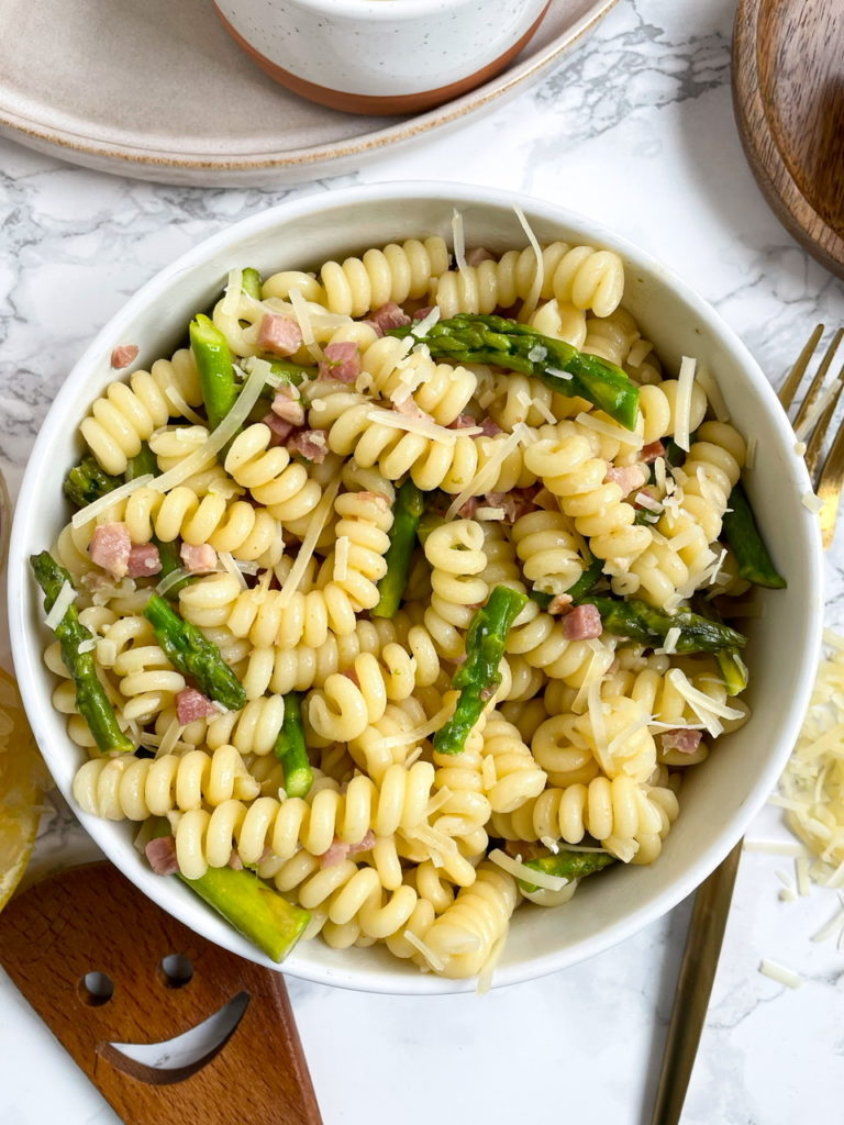 Lemon Asparagus Pasta