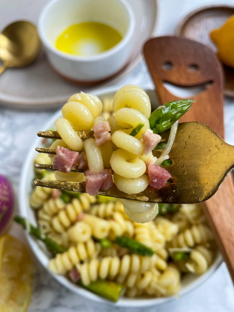 Lemon Asparagus Pasta with Pancetta