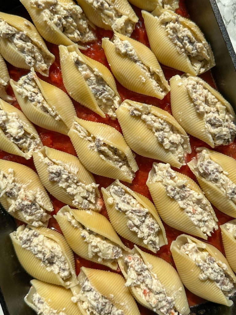 Stuffed Shells with cheese and ground meat