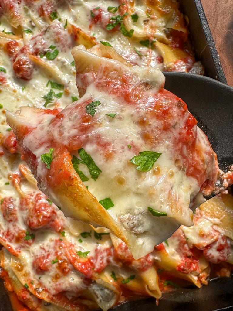 Stuffed Shells with Ground Meat and Cheese