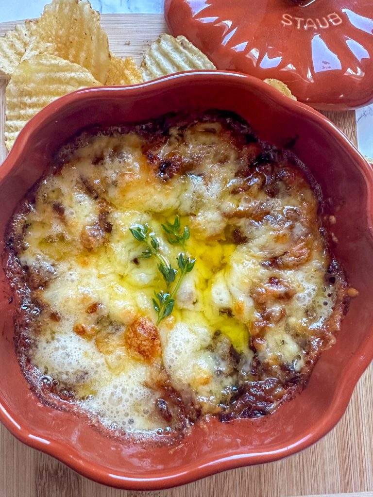 baked brie and caramelized onion dip